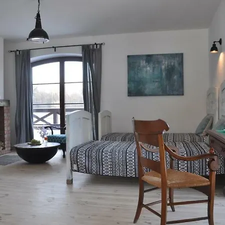 Zakatek Sary * Jonkowo